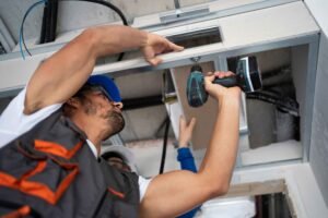 Read more about the article Stay Moving: Trusted Elevator Repair in Mississauga That Delivers Results